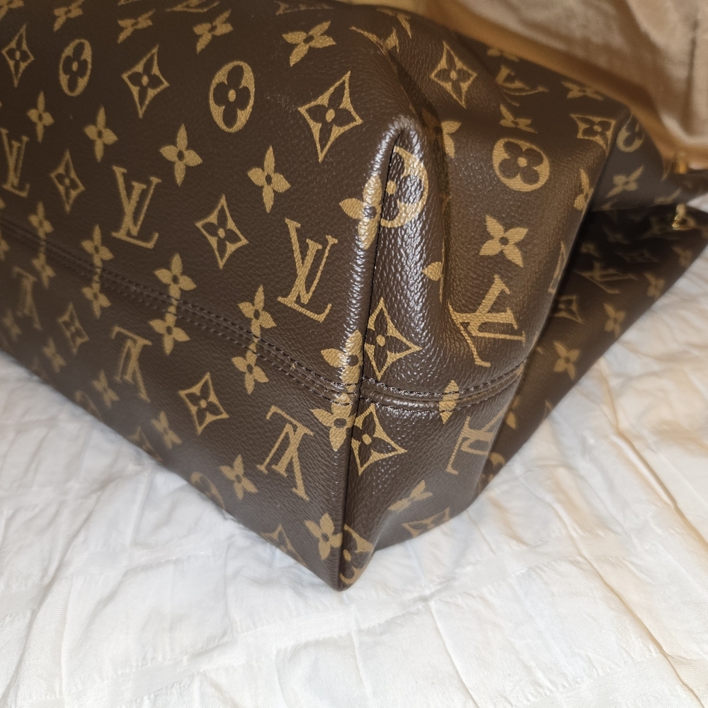 AUTHENTIC LOUIS VUITTON Classic Monogram in Brown and Tan GRACEFUL MM - Picture 13 of 17